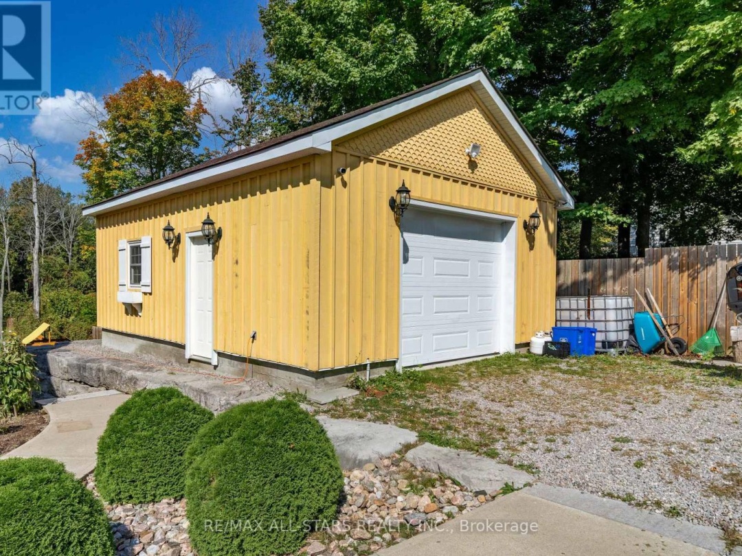 18 BLYTHE SHORE ROAD, 