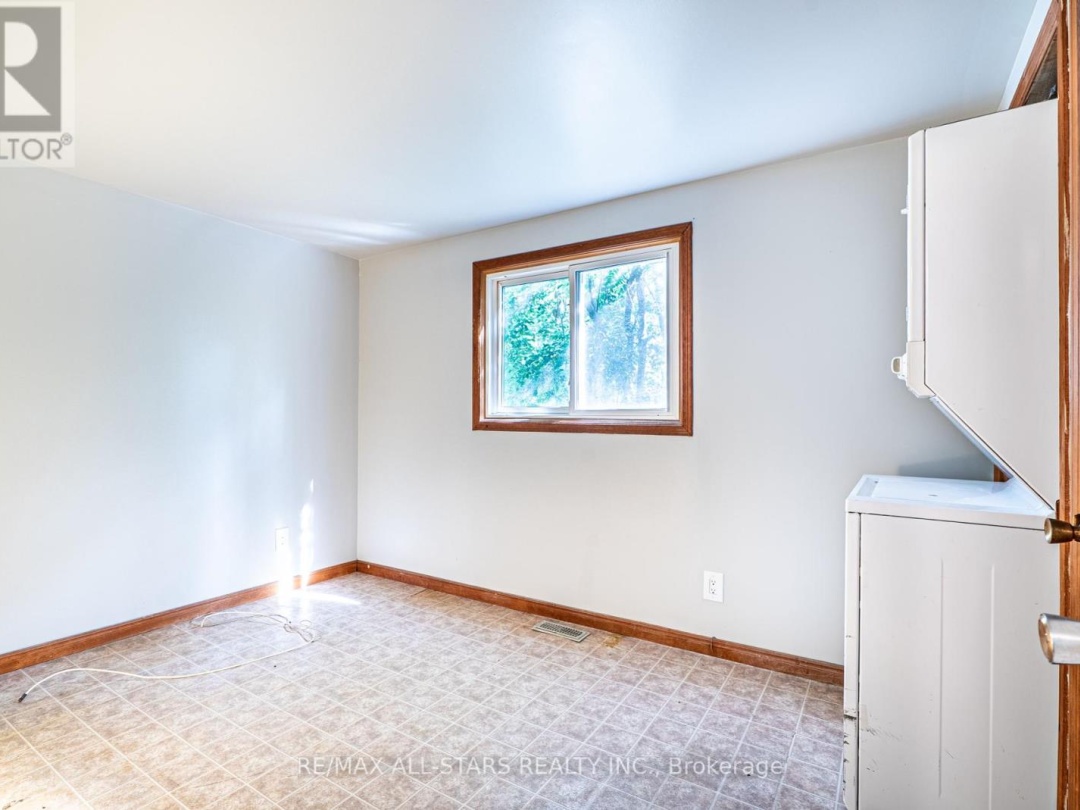 122 CAMERON DRIVE, 