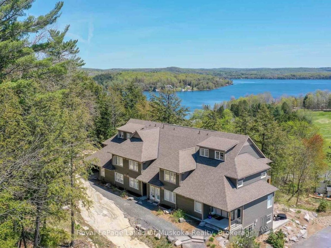 102 3 Tree Tops Lane, Peninsula Lake