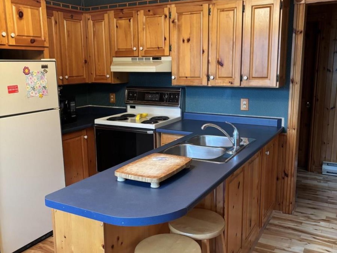 1248 PORTAGE ROAD, 