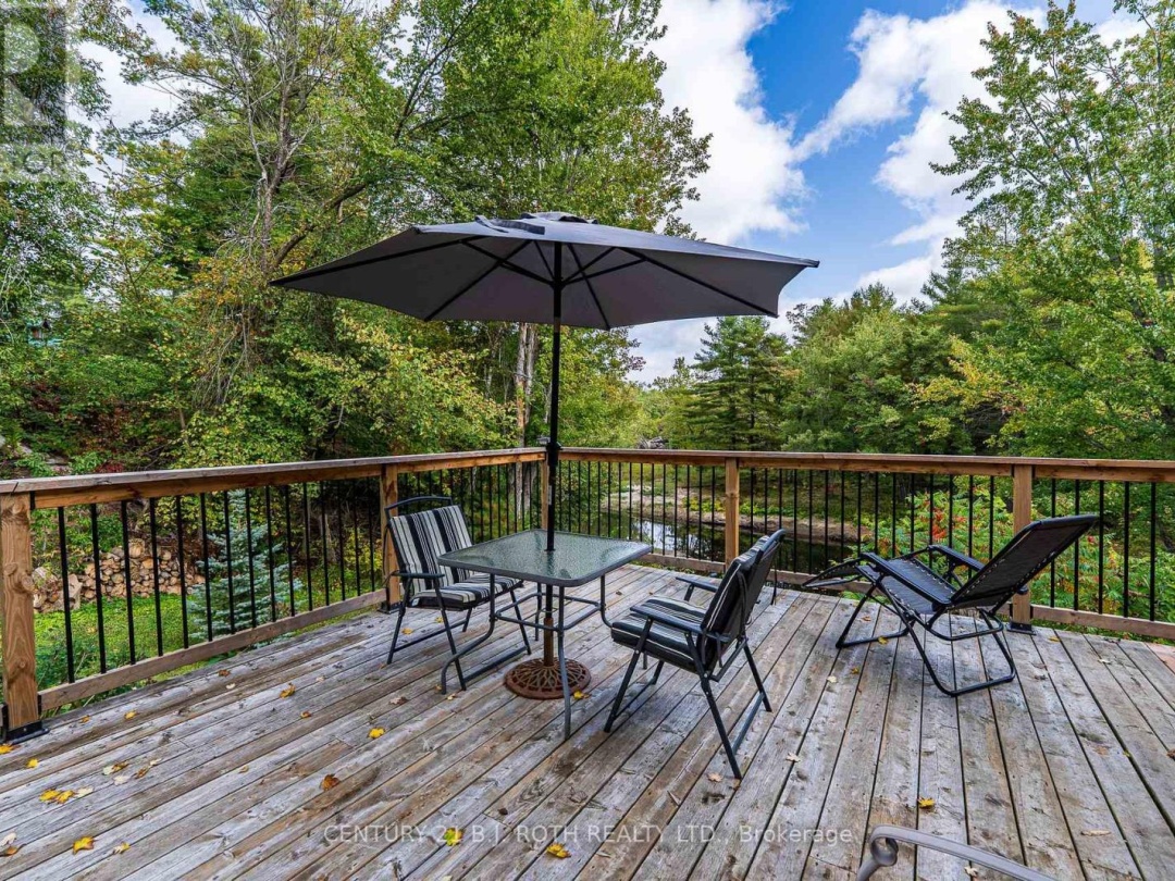 8101 KINGS RIVER ROAD, 