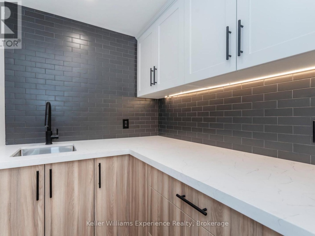 3355 MUSKOKA STREET, 