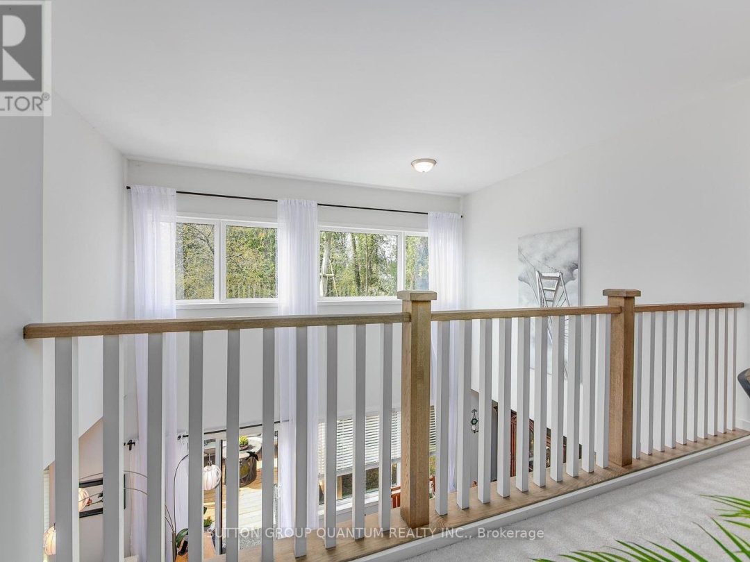 35 RUBY CRESCENT, Lake Simcoe