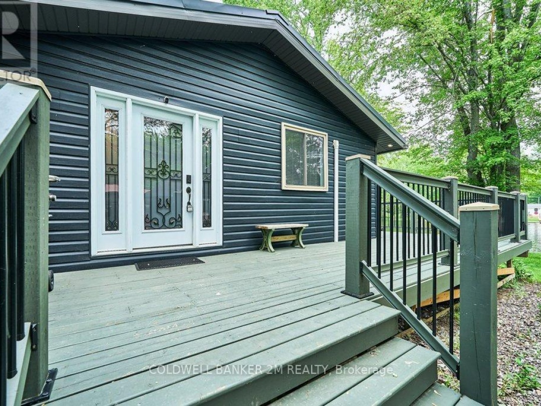 3820 West Canal Road, Severn Lake