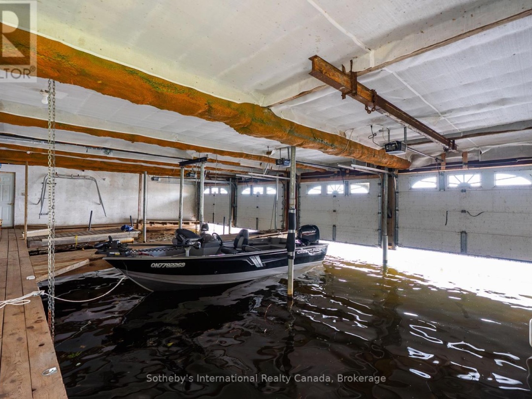 1601 Port Stanton Parkway, Sparrow Lake