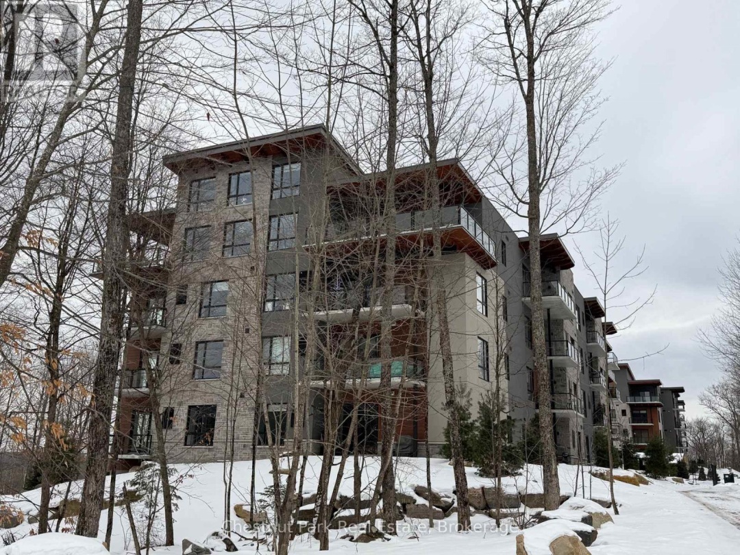 404 - 18 CAMPUS TRAIL, 