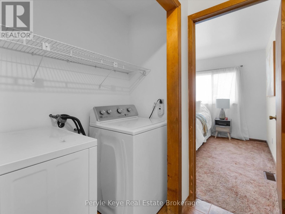 5 Bird Lane, Lake Muskoka