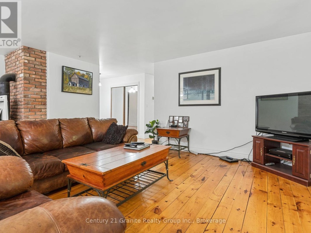 1029 WIGAMOG ROAD, 