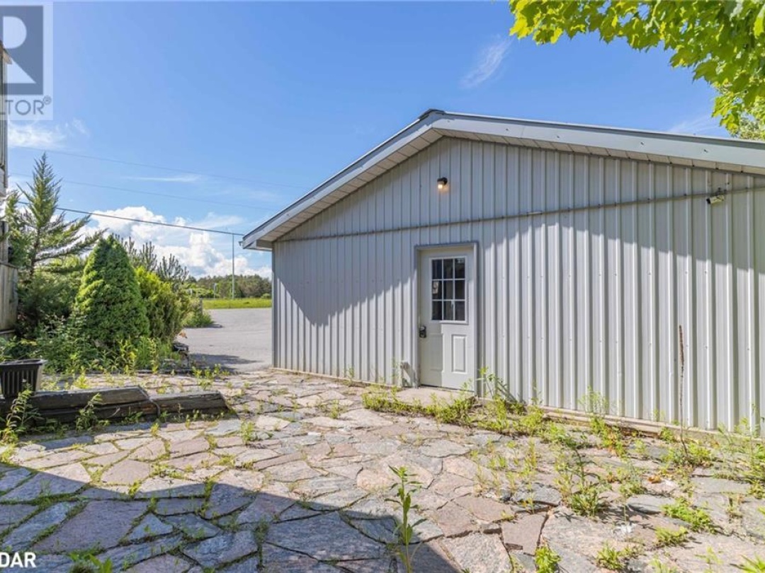 4201 Huronia Road, Severn