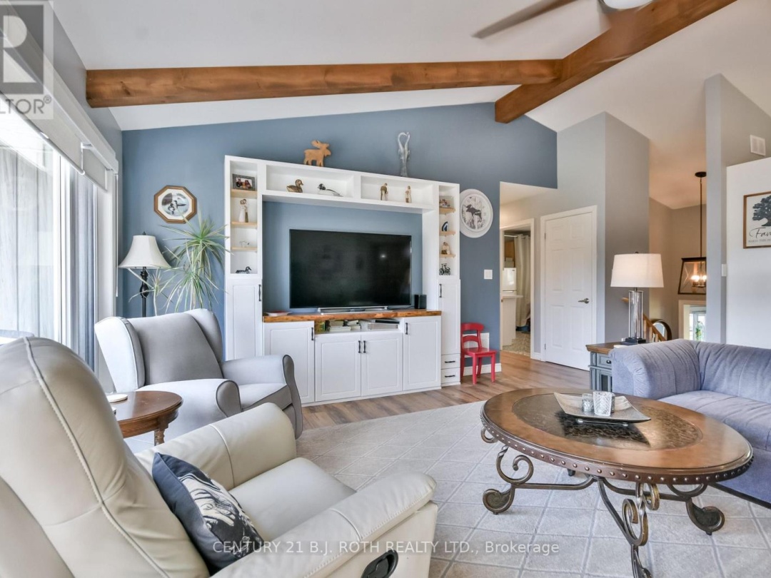 3371 LAKE ST. GEORGE BOULEVARD, 