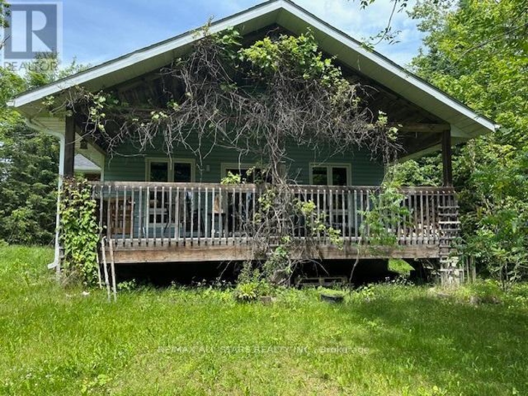33 EDWINA DRIVE, 