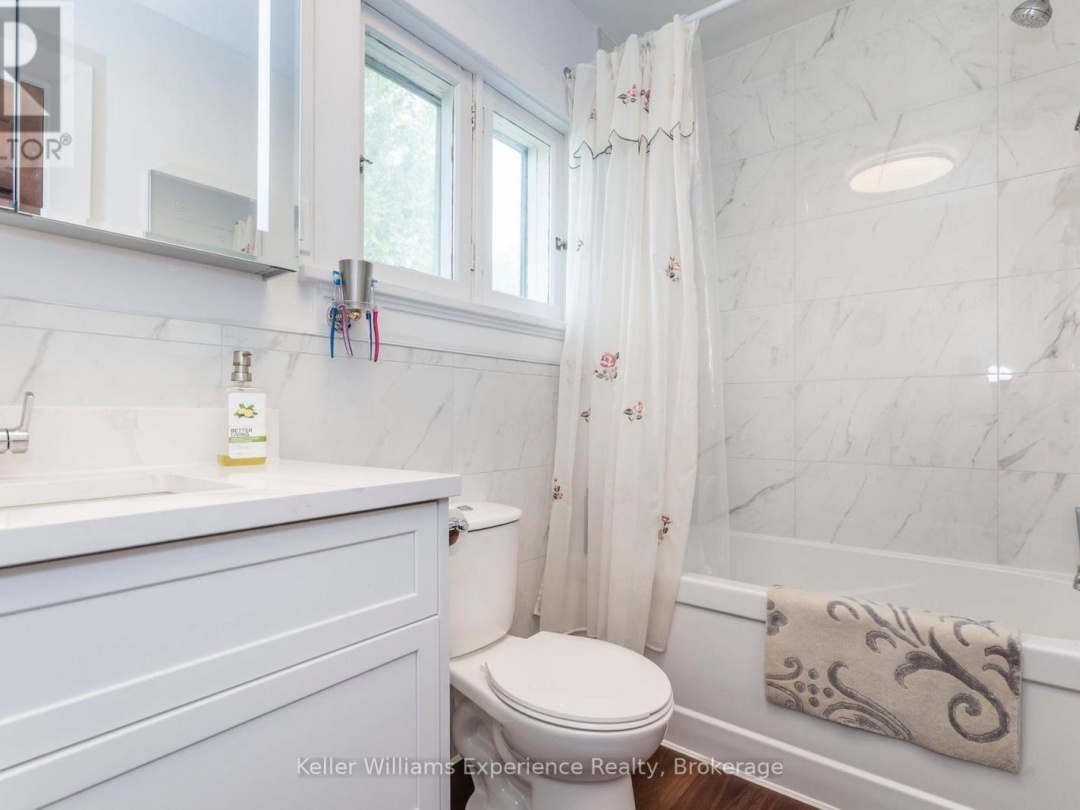 117&121 RICHARD STREET, 