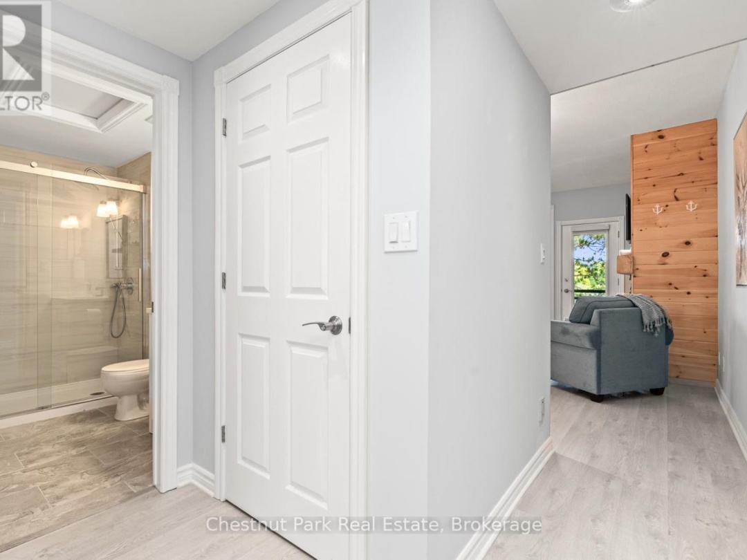 5521 GRANDVIEW SIGNATURE DRIVE, 