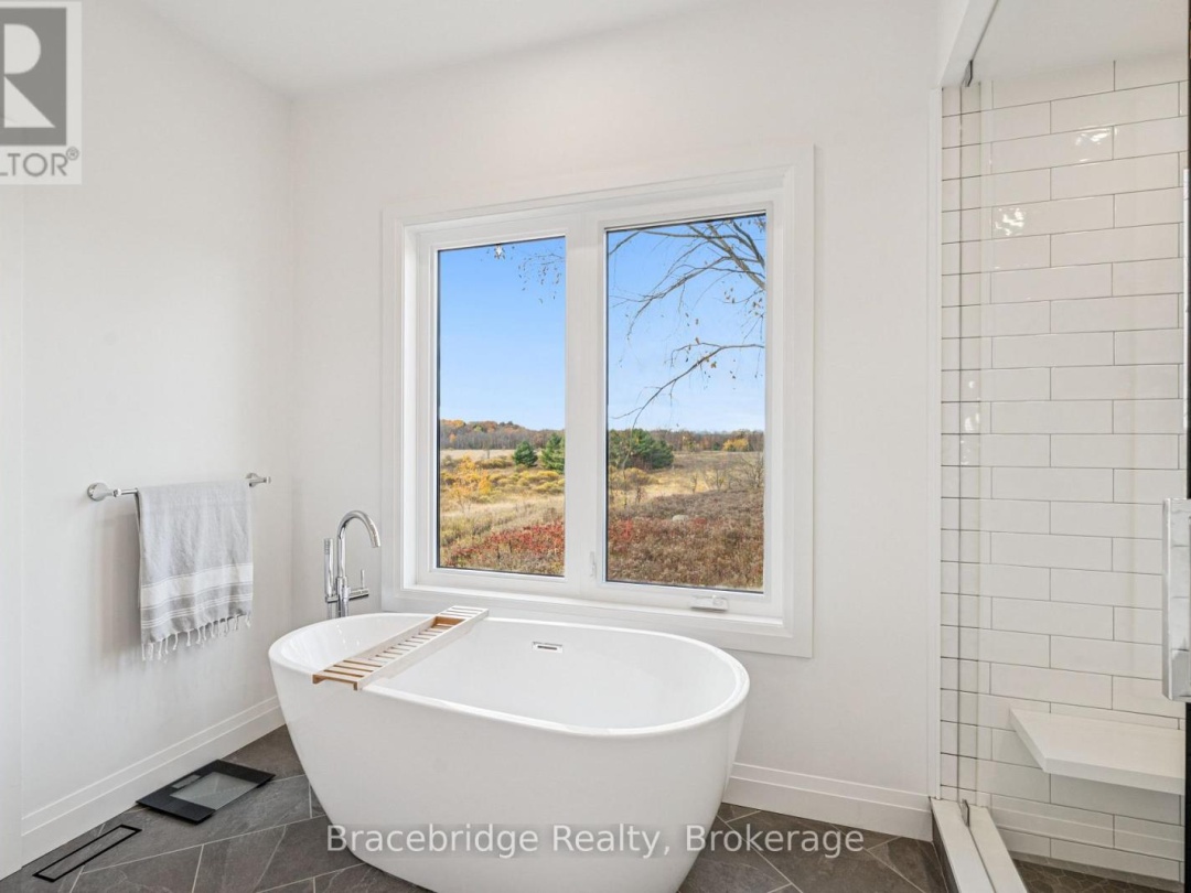 1006 STEPHENS BAY ROAD, 