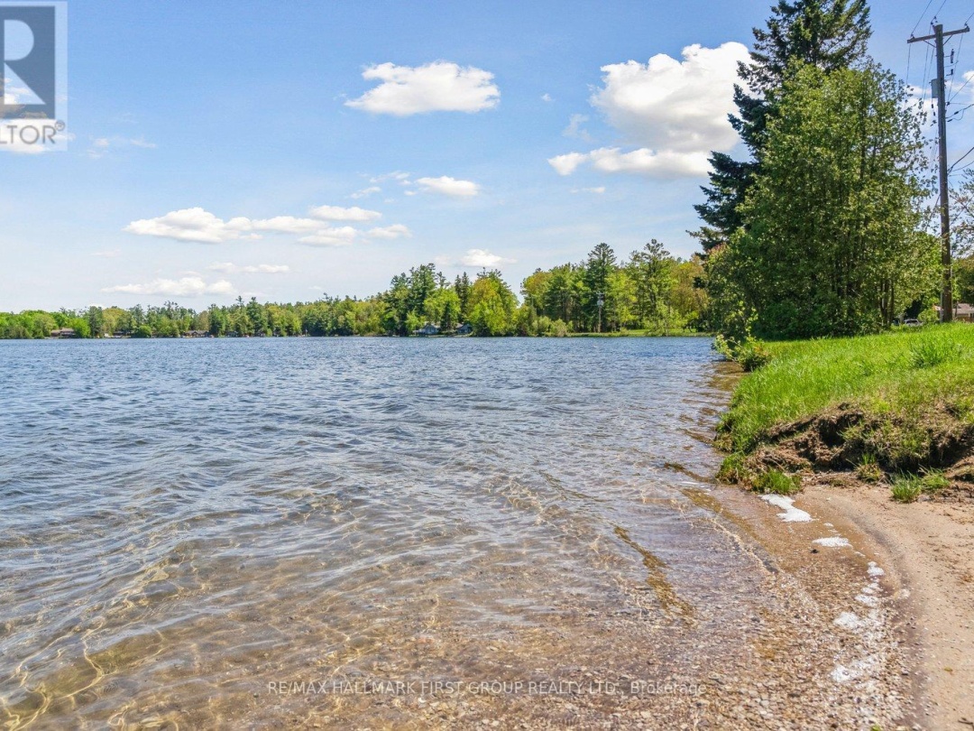 3070 Sparrow Lake Road S, Severn