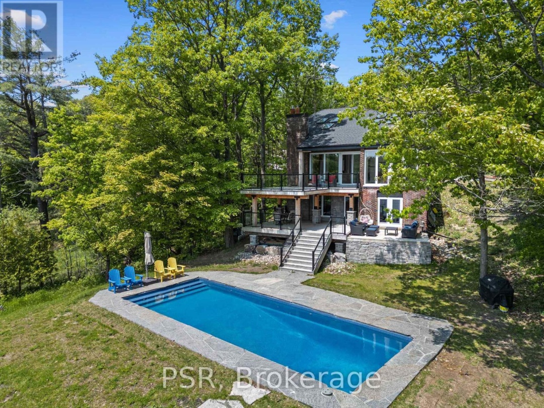 1030 S Sunset Bay Road, Lake Muskoka