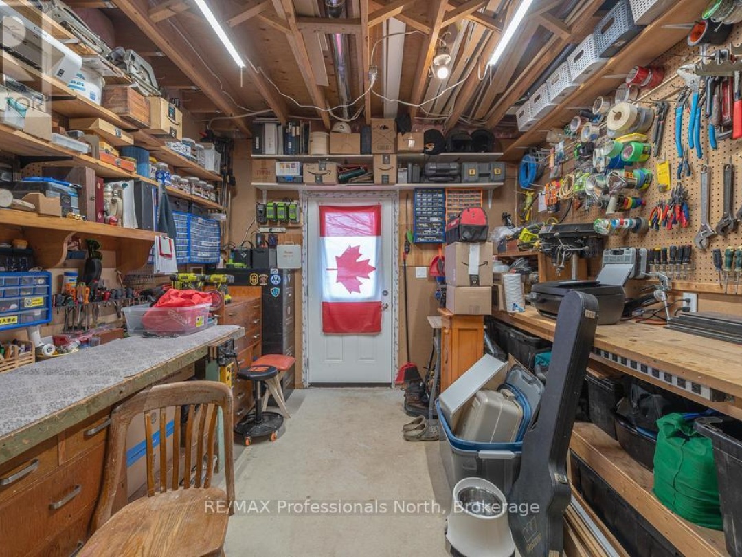 1325 Claude Brown Road, Bob Lake