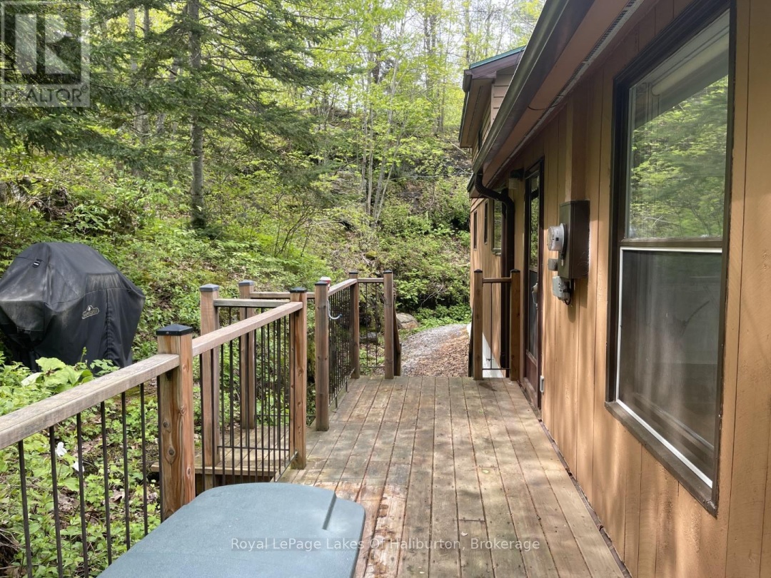 1029 Cam Walt Trail, Gull Lake