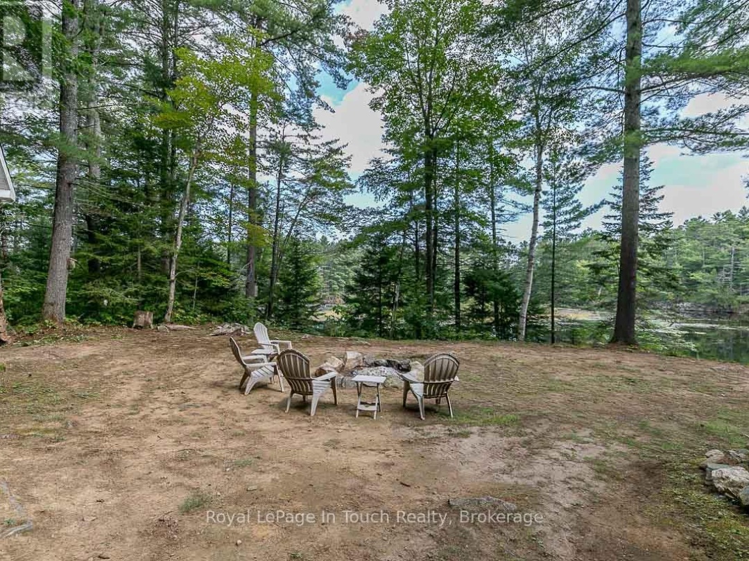 4 Severn River Shore, 
