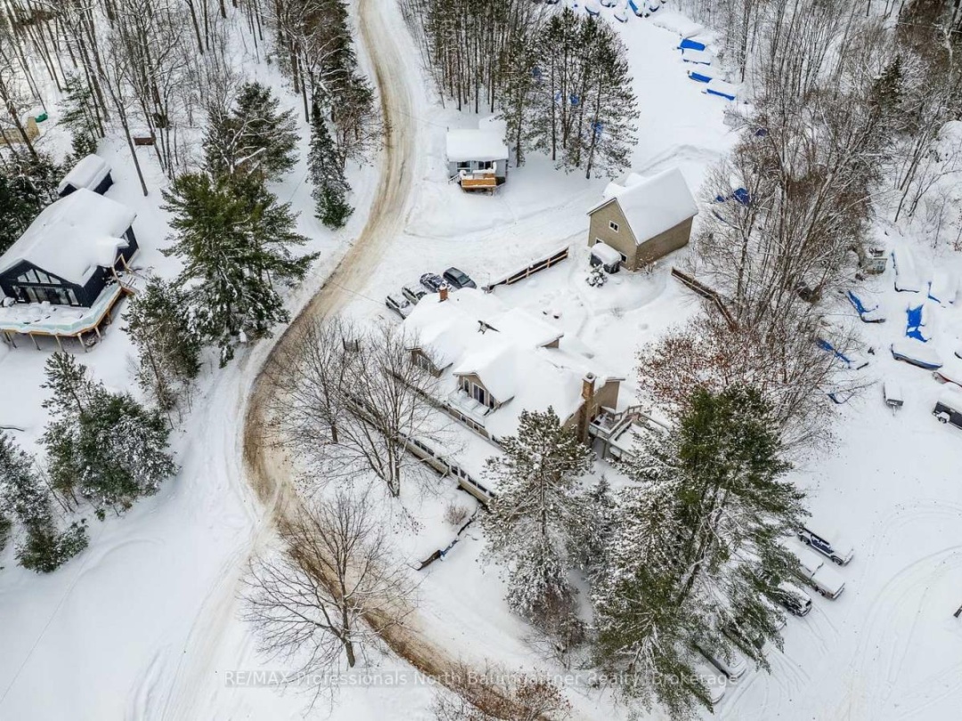 UNIT 4 - 2029 LITTLE HAWK LAKE ROAD, Little Hawk Lake