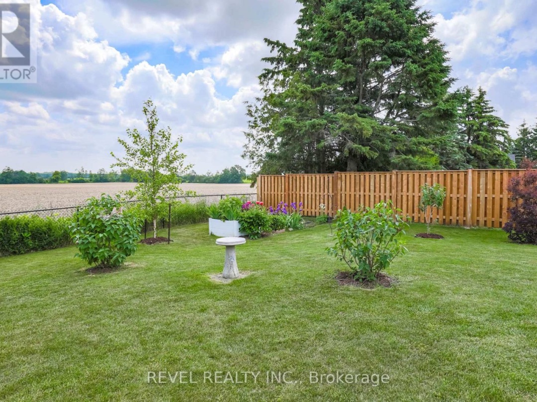 35 BRUCE CRESCENT, 
