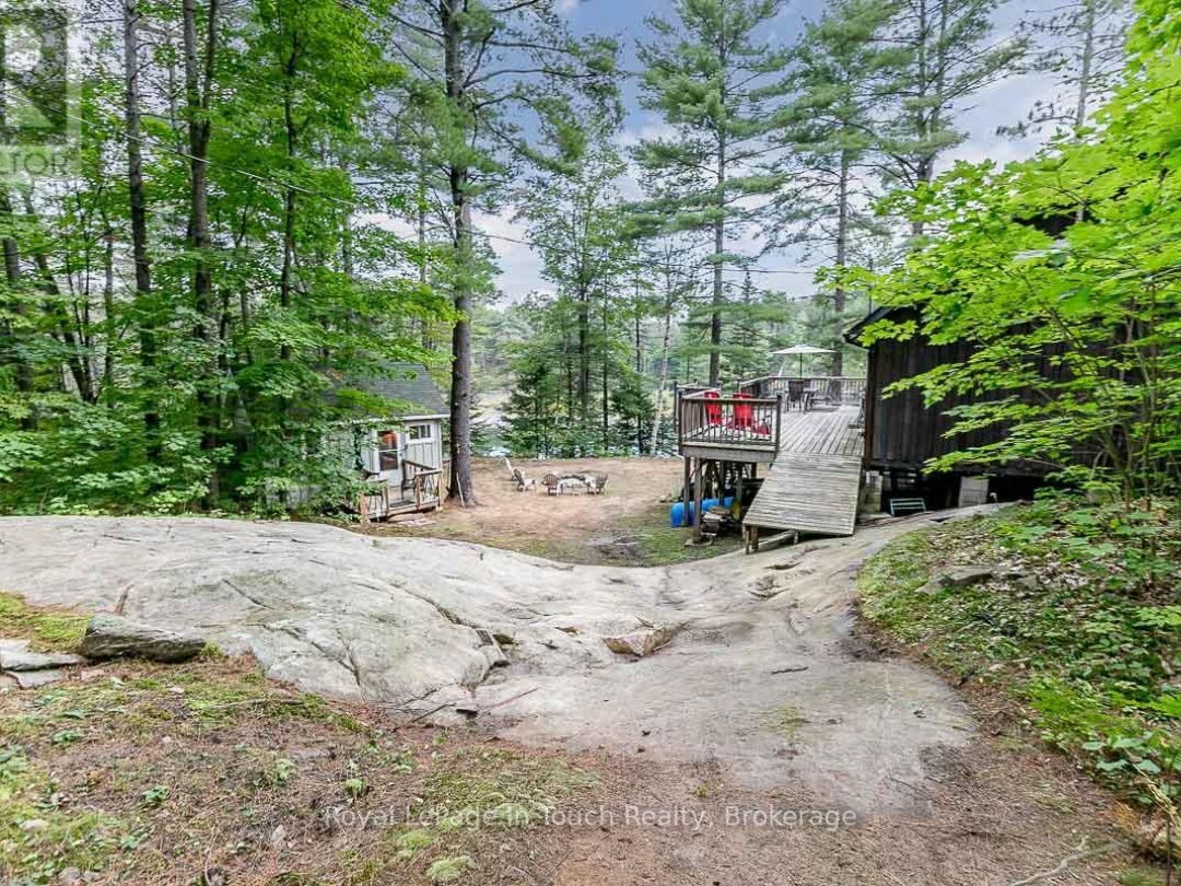 4 Severn River Shore, 