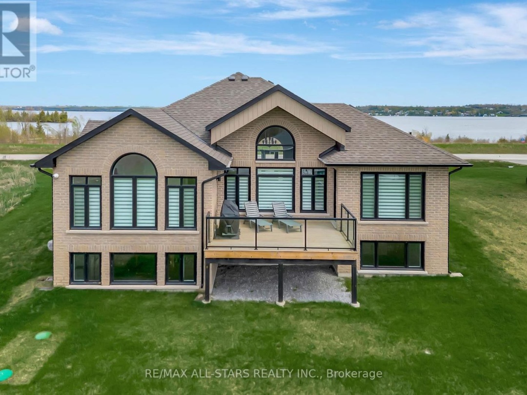 16 AVALON DRIVE, Sturgeon Lake