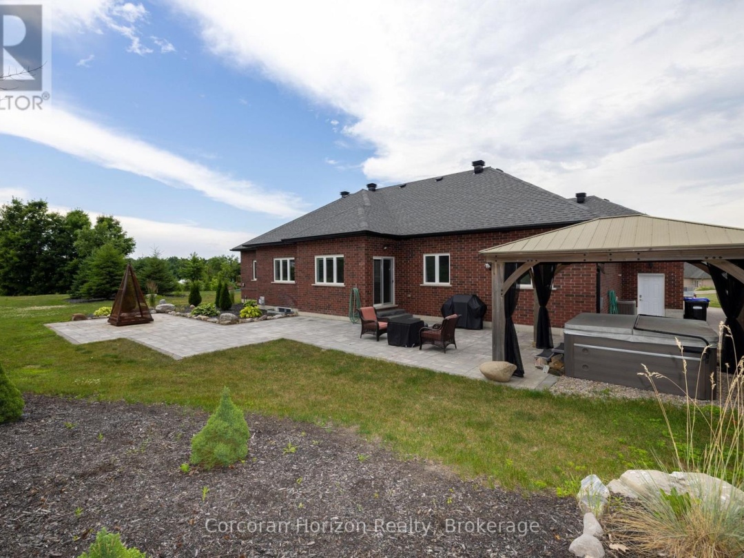 12 REIDS RIDGE, 