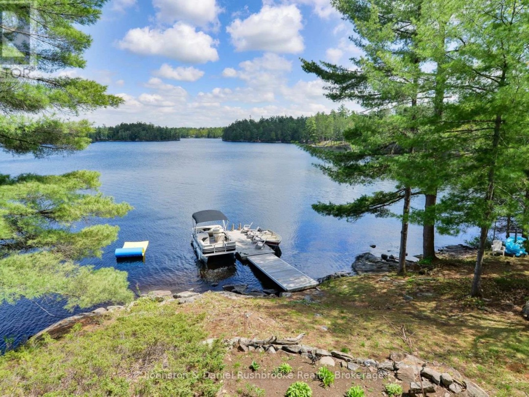 3 Island 2Ml, Morrison Lake
