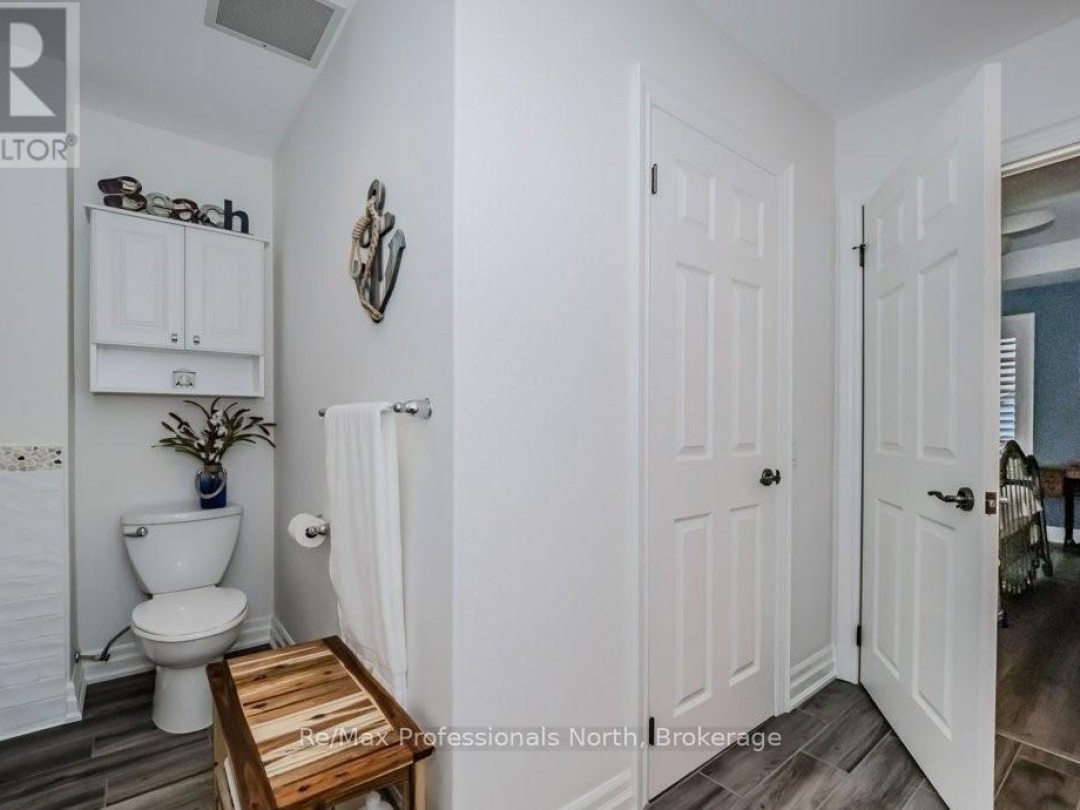208 - 130 STEAMSHIP BAY ROAD, 