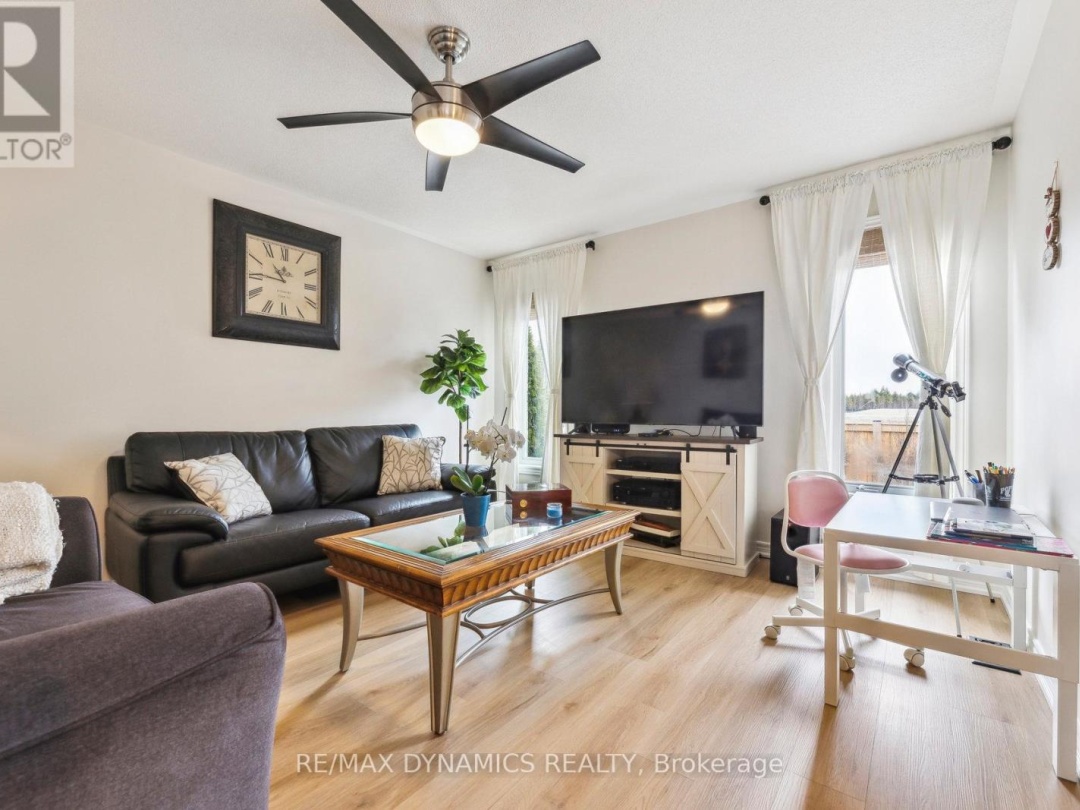 89 Maplewood Avenue, Brock (Beaverton)