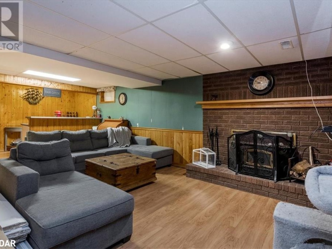 4049 BAYVIEW Avenue, Simcoe