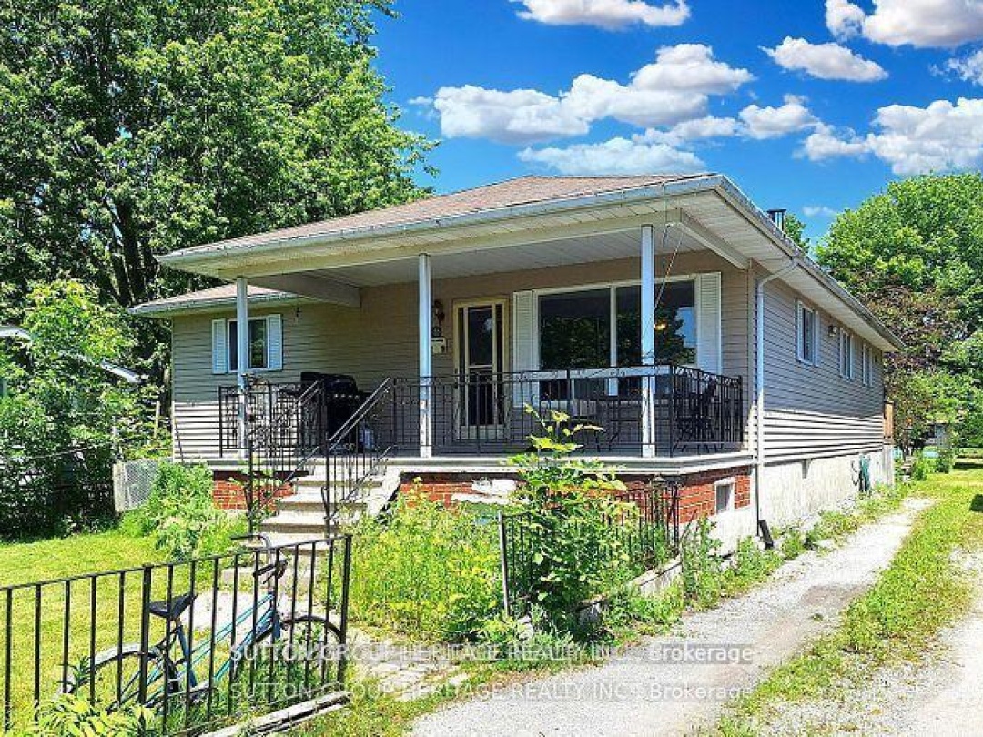 29 Lake Avenue, Lake Simcoe