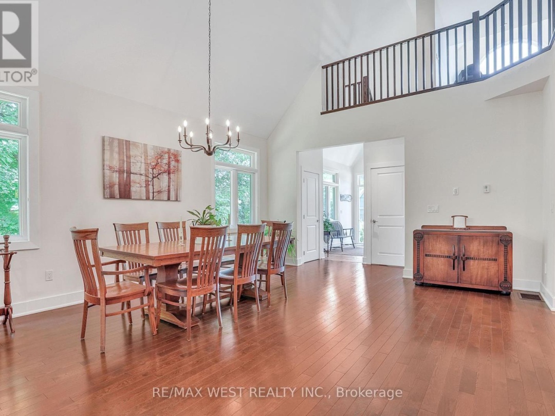 8 WESTWIND COURT, 