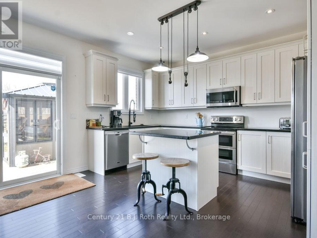3040 ORION BOULEVARD, Orillia