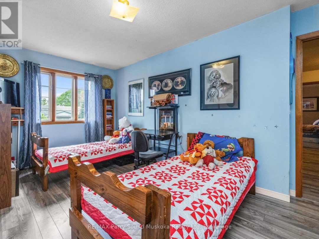 19 Macklaim Drive, Parry Sound