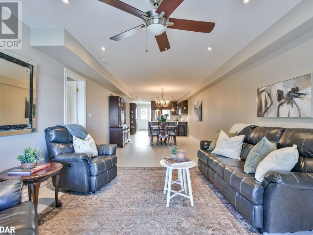 43 Creighton Street S Unit# 104, Lake Simcoe