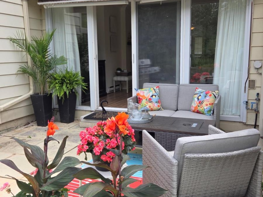 24 - 4 PARADISE BOULEVARD, 