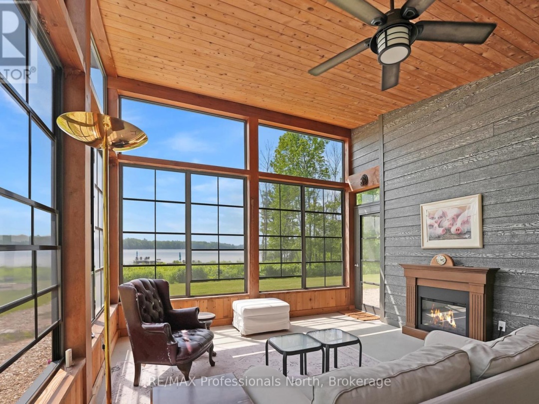 1049 TWIN ROCKS LANE, 