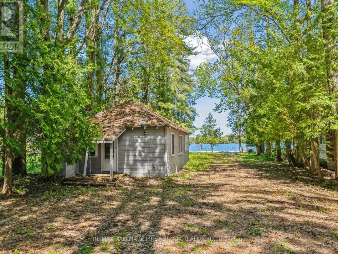 3070 Sparrow Lake Road S, Severn