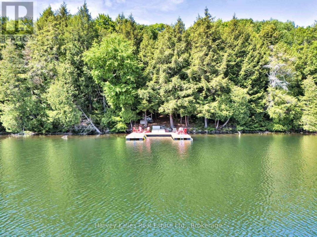 3 1082 Carl Fisher Drive, Bella Lake