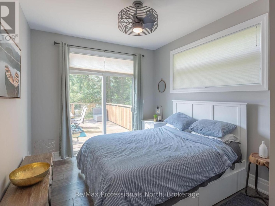 1024 ALBERT LANE E, Kawagama Lake