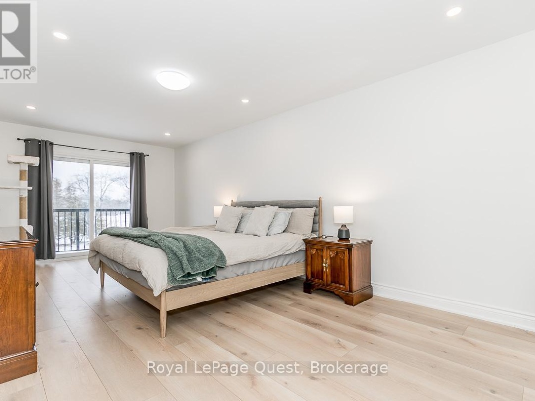 21 ROSY BEACH COURT, 