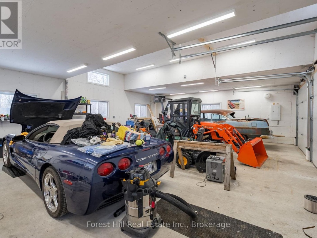 253 RIDGEVIEW ROAD, 