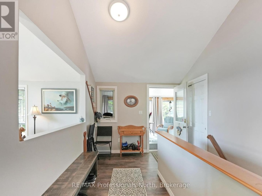 1093 Comak Crescent, St Nora Lake