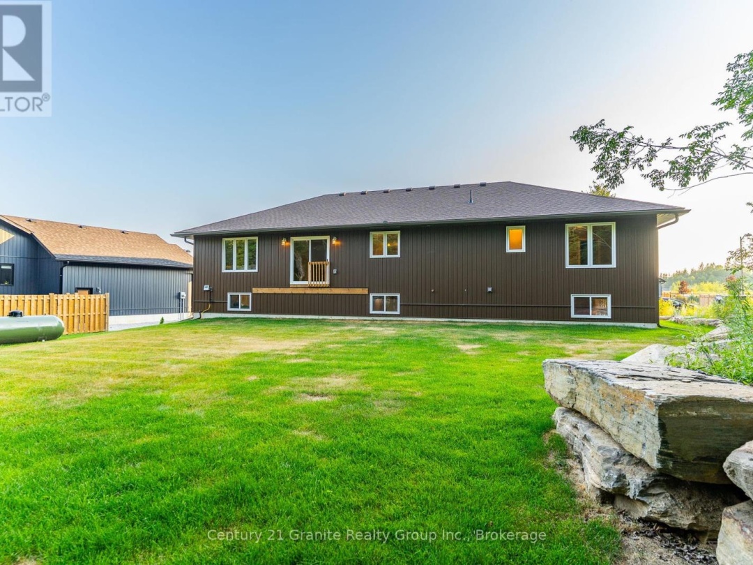 7 MARLUC AVENUE, 