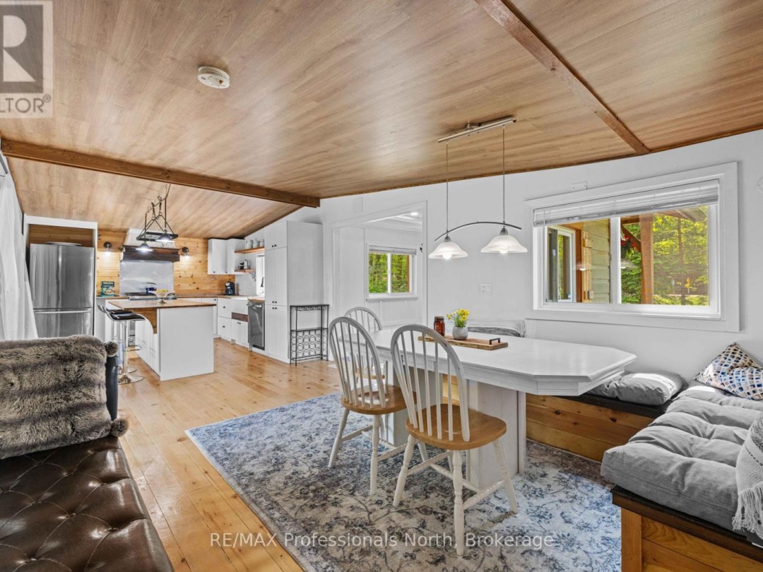 1009 SUMMERVILLE ROAD, 