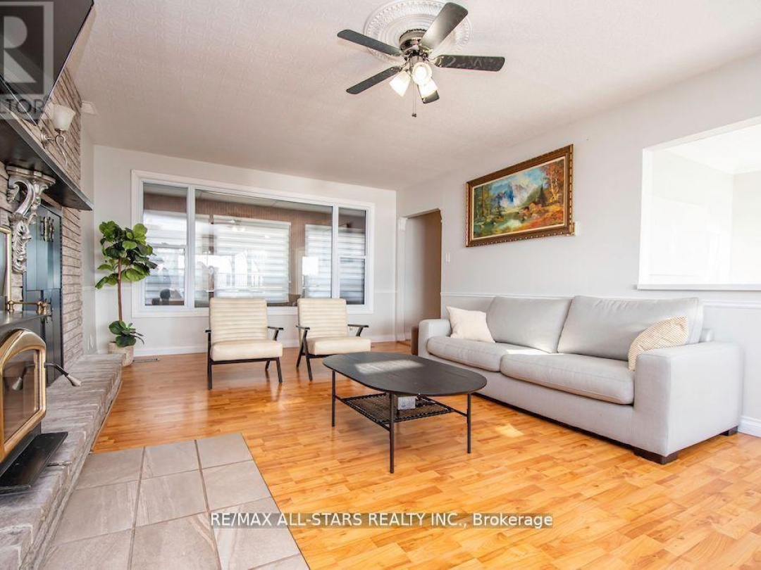 122 Fenelon Drive, Sturgeon Lake