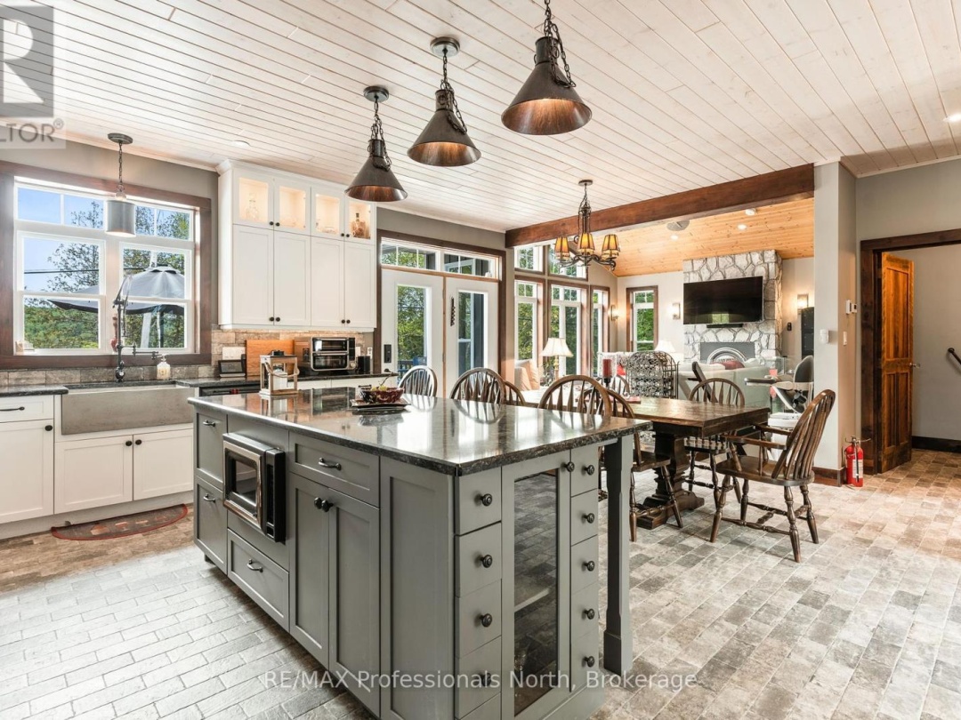 1167 Eagle Lake Road, Pine Lake