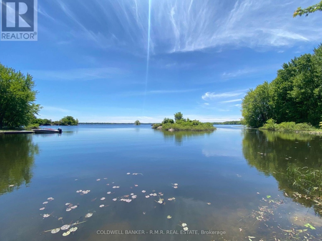 3493 Southwood Beach Boulevard, St John Lake